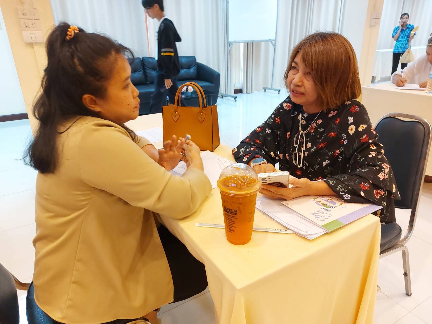 🔶️🔶️พช.ชลบุรี จัดกิจกรรมพัฒนาผลิตภัณฑ์ OTOP โดยเครือข่ายองค์ความรู้ (Knowledge-Based OTOP : KBO) จังหวัด