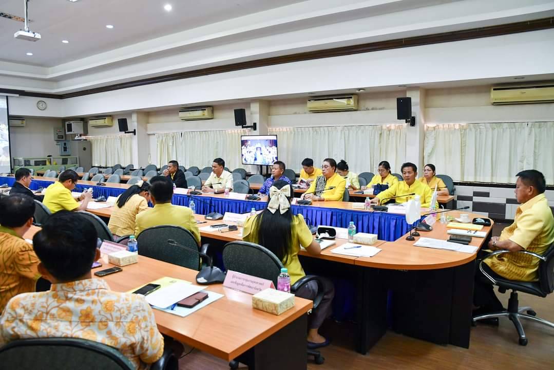 🎗🎗พช.ชลบุรี ร่วมการประชุมขับเคลื่อนและติดตามนโยบายของรัฐบาล และภารกิจสำคัญของปลัดกระทรวงมหาดไทย ประจำปีงบประมาณ พ.ศ. 2567 (เดือนกรกฎาคม 2567)