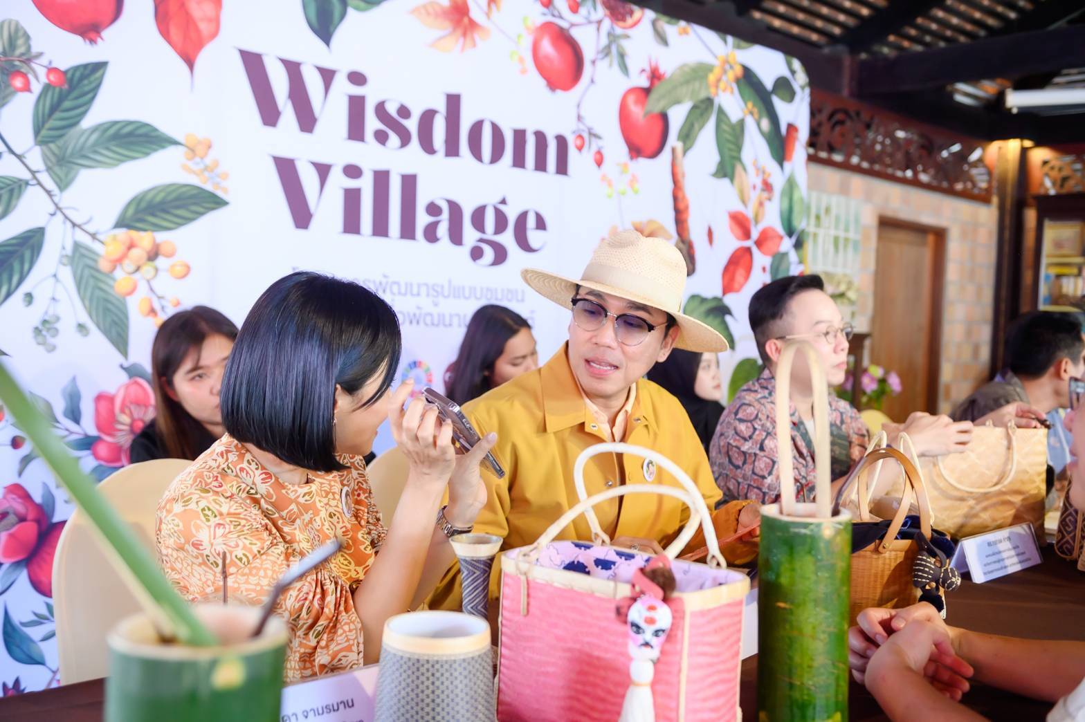 🌾🌾พช.ชลบุรี เข้าร่วมโครงการพัฒนารูปแบบชุมชนภูมิปัญญาเพื่อพัฒนาผลิตภัณฑ์