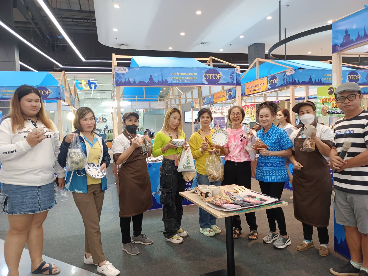 🎗️พช.ชลบุรี ดำเนินกิจกรรมเชื่อมโยงช่องทางการตลาดในการสร้างรายได้จากกิจการอาหารปลอดภัย