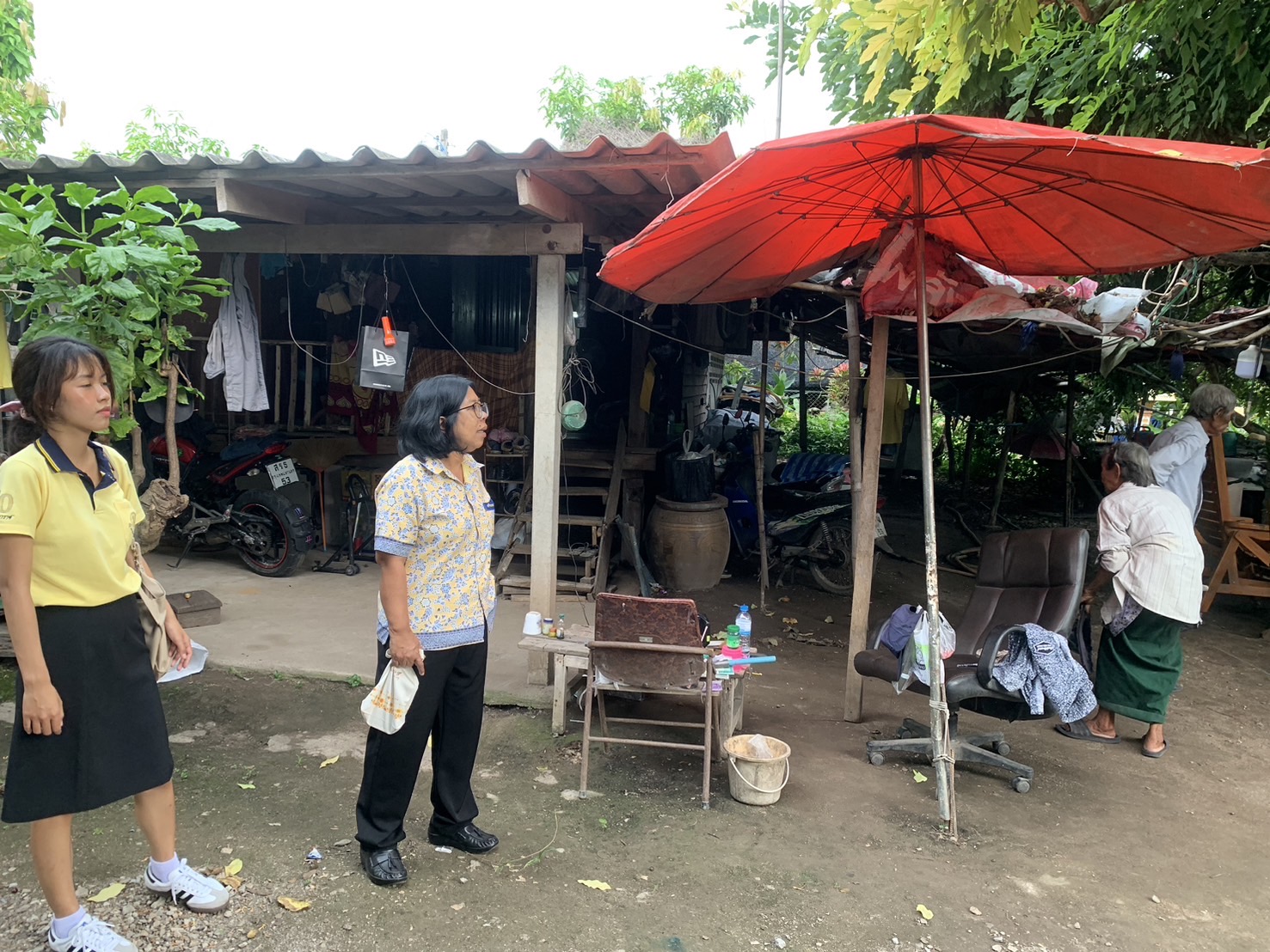 พช.ชลบุรี เตรียมความพร้อมการส่งมอบบ้านห่วงใยจากใจ GLO ประจำปี 2566