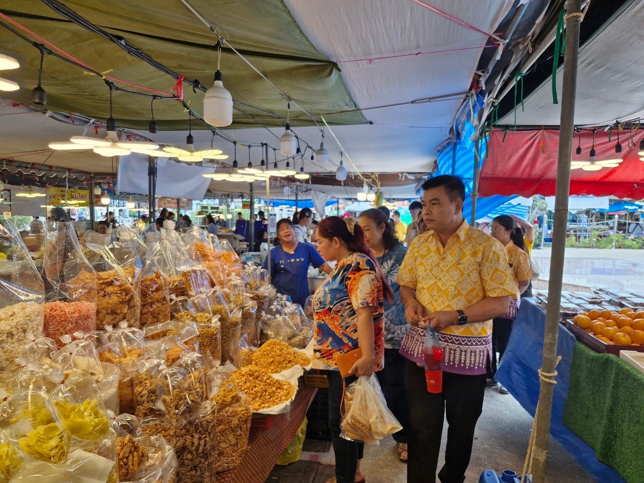 พช.ชลบุรี เชิญชวนผู้ที่สนใจ เลือกชมและซื้อสินค้า OTOP ในงาน “OTOP@บ้านบึง ภูมิปัญญาท้องถิ่นไทย”