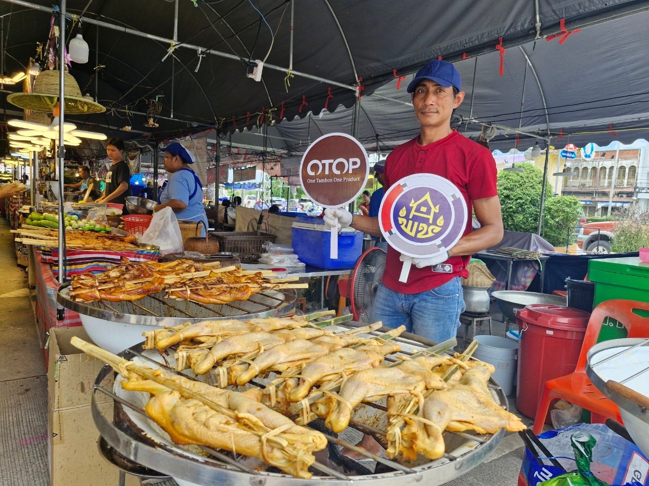 พช.ชลบุรี เชิญชวนผู้ที่สนใจ เลือกชมและซื้อสินค้า OTOP ในงาน “OTOP@บ้านบึง ภูมิปัญญาท้องถิ่นไทย”