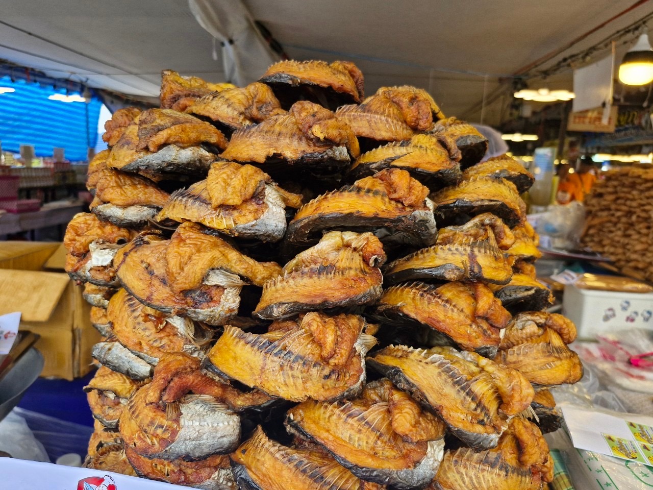 พช.ชลบุรี เชิญชวนผู้ที่สนใจ เลือกชมและซื้อสินค้า OTOP ในงาน “OTOP@บ้านบึง ภูมิปัญญาท้องถิ่นไทย”