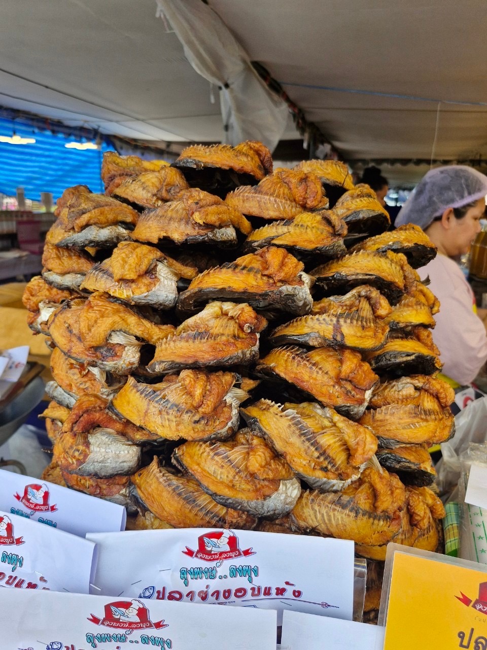 พช.ชลบุรี เชิญชวนผู้ที่สนใจ เลือกชมและซื้อสินค้า OTOP ในงาน “OTOP@บ้านบึง ภูมิปัญญาท้องถิ่นไทย”