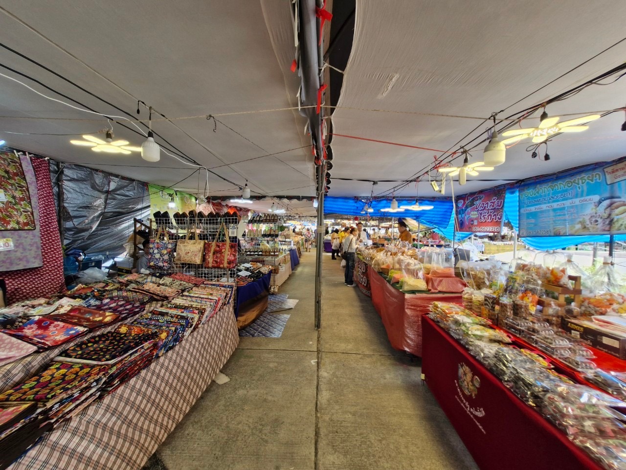 พช.ชลบุรี เชิญชวนผู้ที่สนใจ เลือกชมและซื้อสินค้า OTOP ในงาน “OTOP@บ้านบึง ภูมิปัญญาท้องถิ่นไทย”