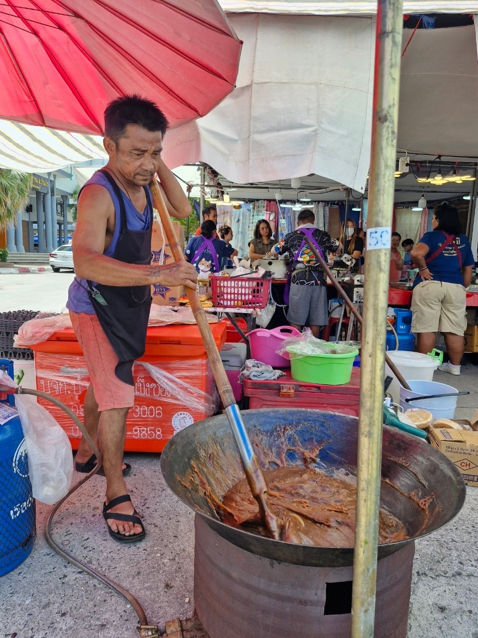 พช.ชลบุรี เชิญชวนผู้ที่สนใจ เลือกชมและซื้อสินค้า OTOP ในงาน “OTOP@บ้านบึง ภูมิปัญญาท้องถิ่นไทย”