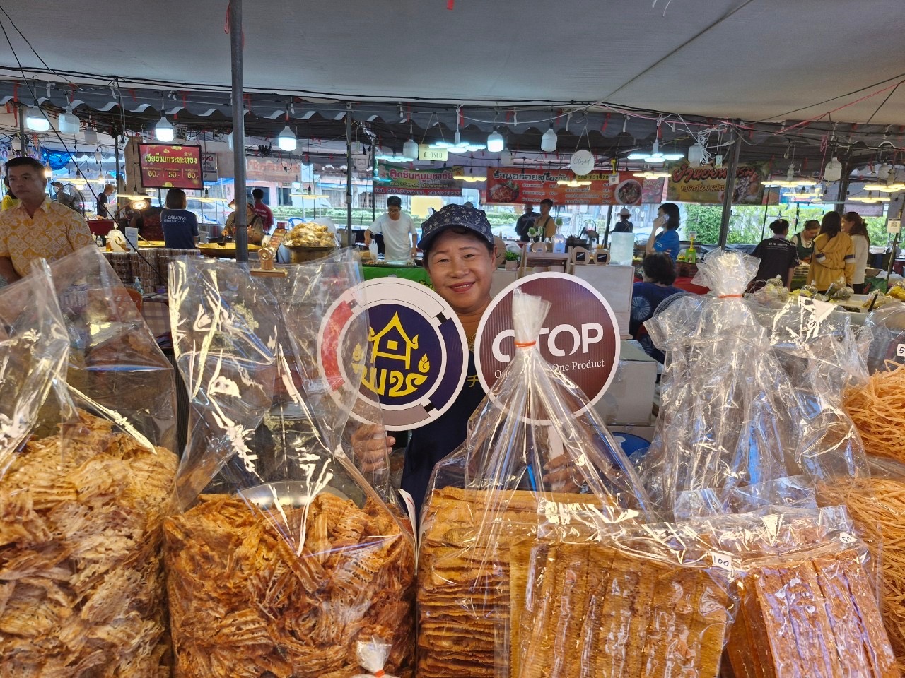 พช.ชลบุรี เชิญชวนผู้ที่สนใจ เลือกชมและซื้อสินค้า OTOP ในงาน “OTOP@บ้านบึง ภูมิปัญญาท้องถิ่นไทย”