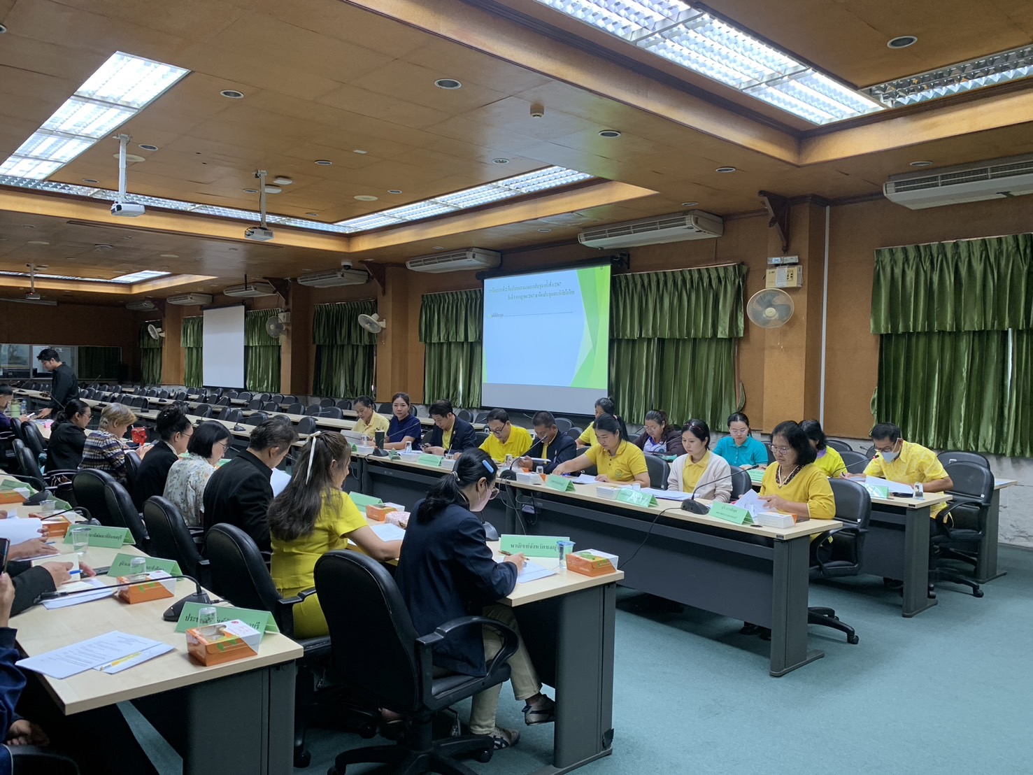 ✨ จังหวัดชลบุรี ประชุมคณะทำงานสนับสนุนการดำเนินงาน ด้านการเกษตร ด้านการแปรรูป (OTOP/SMEs) ด้านการท่องเที่ยวโดยชุมชน ครั้งที่ 2/2567