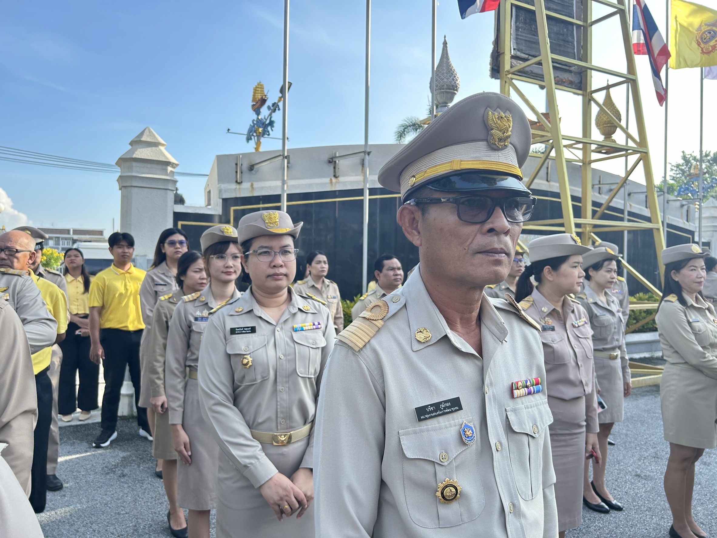 🌊 พช.ชลบุรี เข้าร่วมกิจกรรมเนื่องในวันพระราชทานธงชาติไทย (Thai National Flag Day)