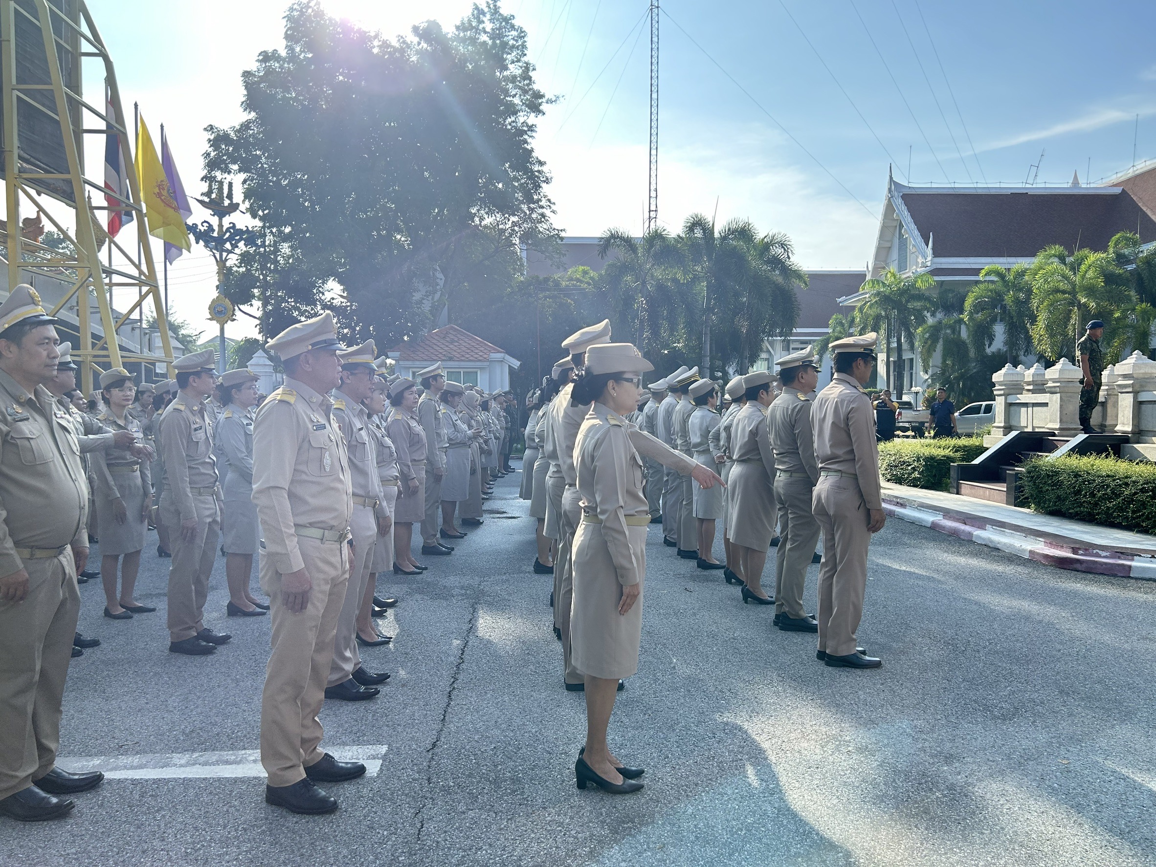🌊 พช.ชลบุรี เข้าร่วมกิจกรรมเนื่องในวันพระราชทานธงชาติไทย (Thai National Flag Day)