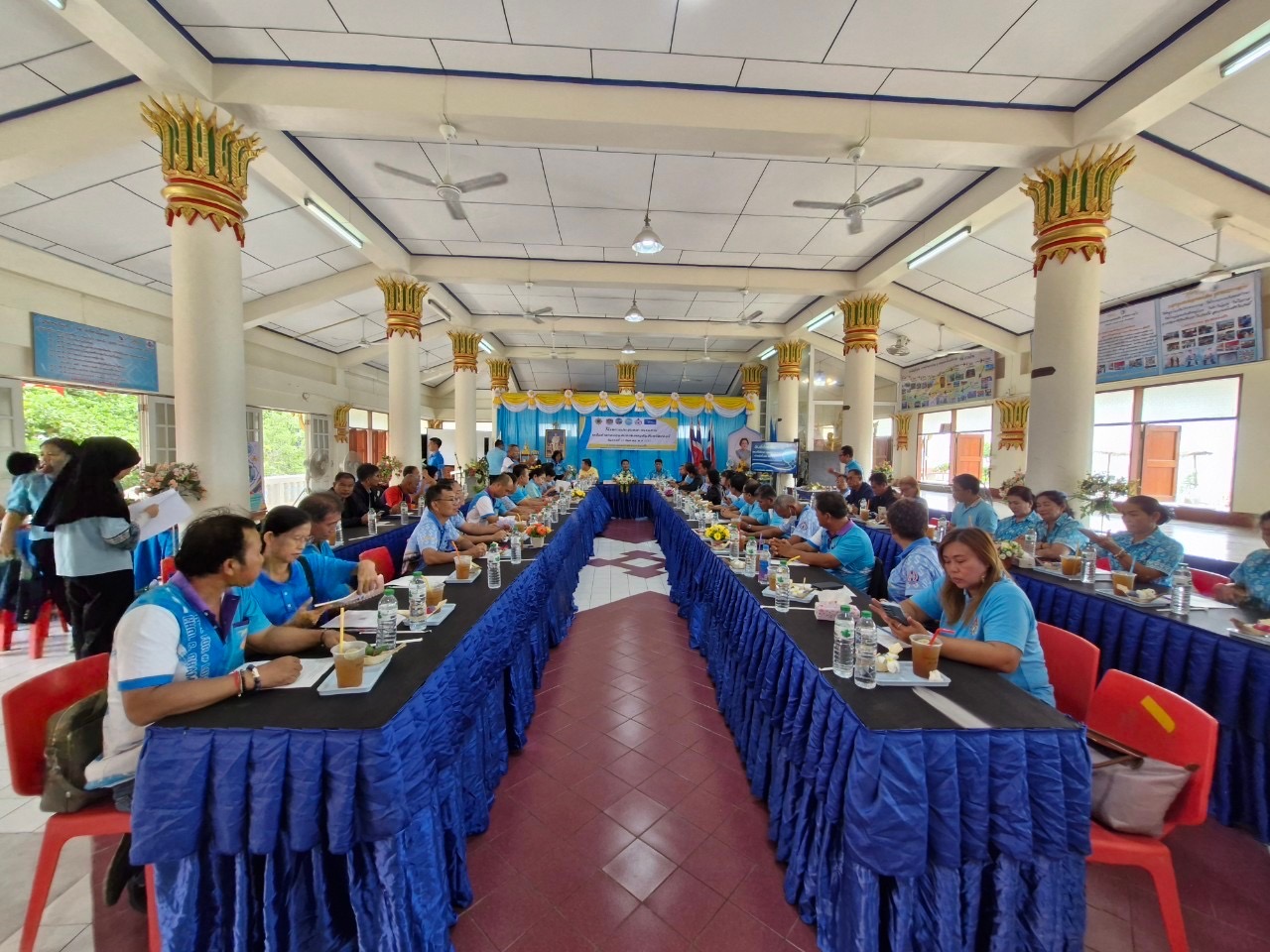 📍📍พช.ชลบุรี จัดประชุมเครือข่ายกองทุนแม่ของแผ่นดินจังหวัดชลบุรี ครั้งที่ 4/2567