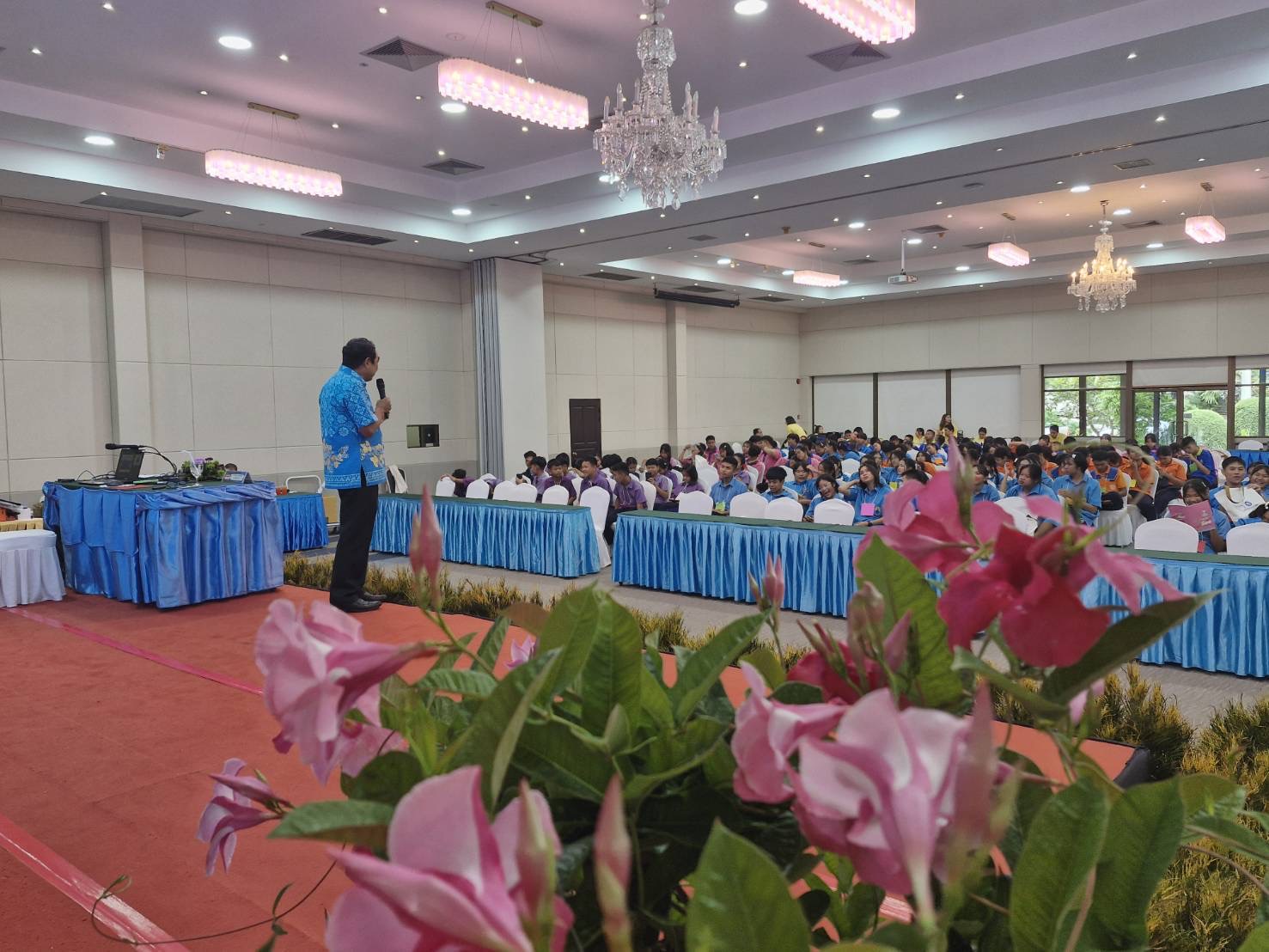 💎💎พช.ชลบุรี เป็นวิทยากรบรรยาย “ชนะภัยยาเสพติดตามแนวปรัชญาของเศรษฐกิจพอเพียง”