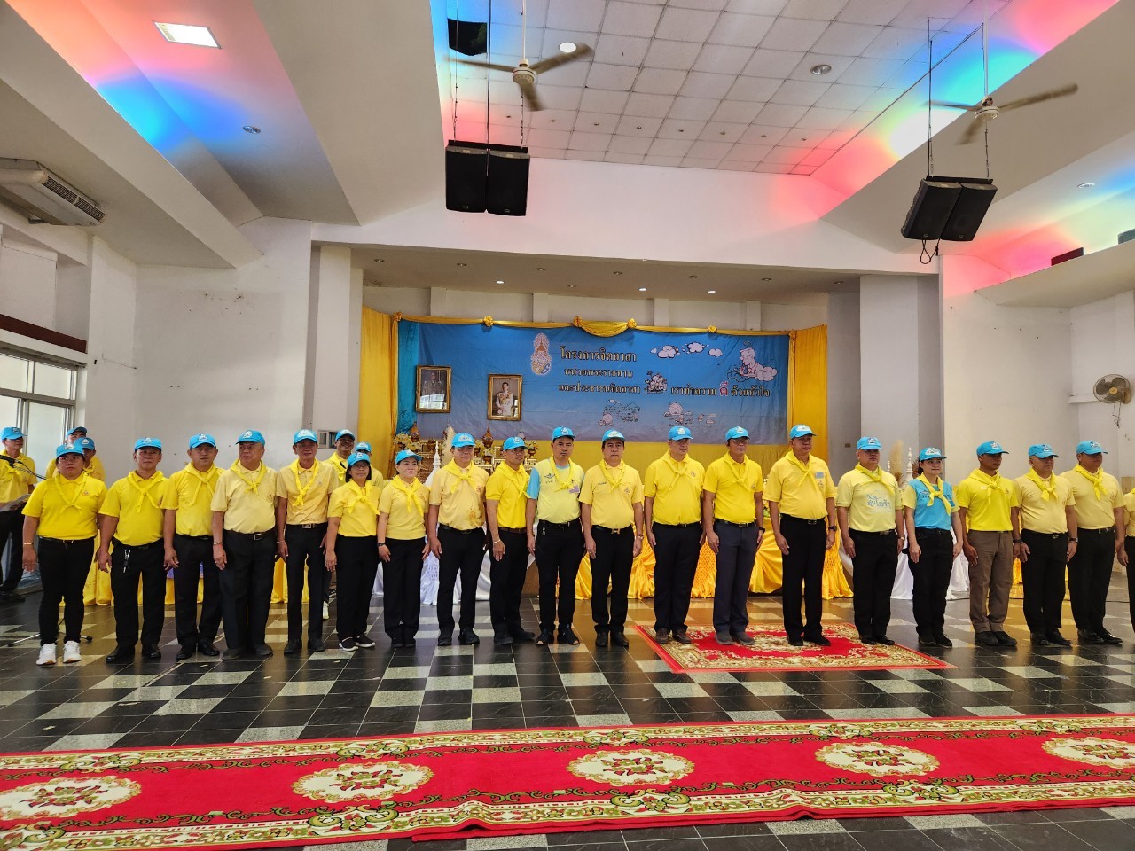 พช.ชลบุรี ร่วมกิจกรรมจิตอาสาพระราชทาน เนื่องในโอกาสวันคล้ายวันสวรรคตพระบาทสมเด็จพระบรมชนกาธิเบศร มหาภูมิพลอดุลยเดชมหาราช บรมนาถบพิตร 13 ตุลาคม 2567