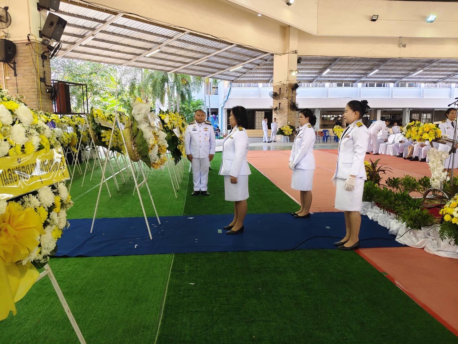 ✨ พช.ชลบุรี เข้าร่วมกิจกรรมน้อมรำลึกเนื่องในวันคล้ายวันสวรรคต พระบาทสมเด็จพระบรมชนกาธิเบศร มหาภูมิพลอดุลยเดชมหาราช บรมนาถบพิตร 13 ตุลาคม 2567 “วันนวมินทรมหาราช”