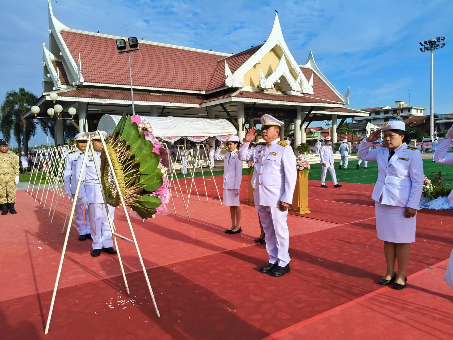 📍📍พช.ชลบุรีร่วมพิธีวางพวงมาลาถวายสักการะเนื่องในวันปิยมหาราช .
