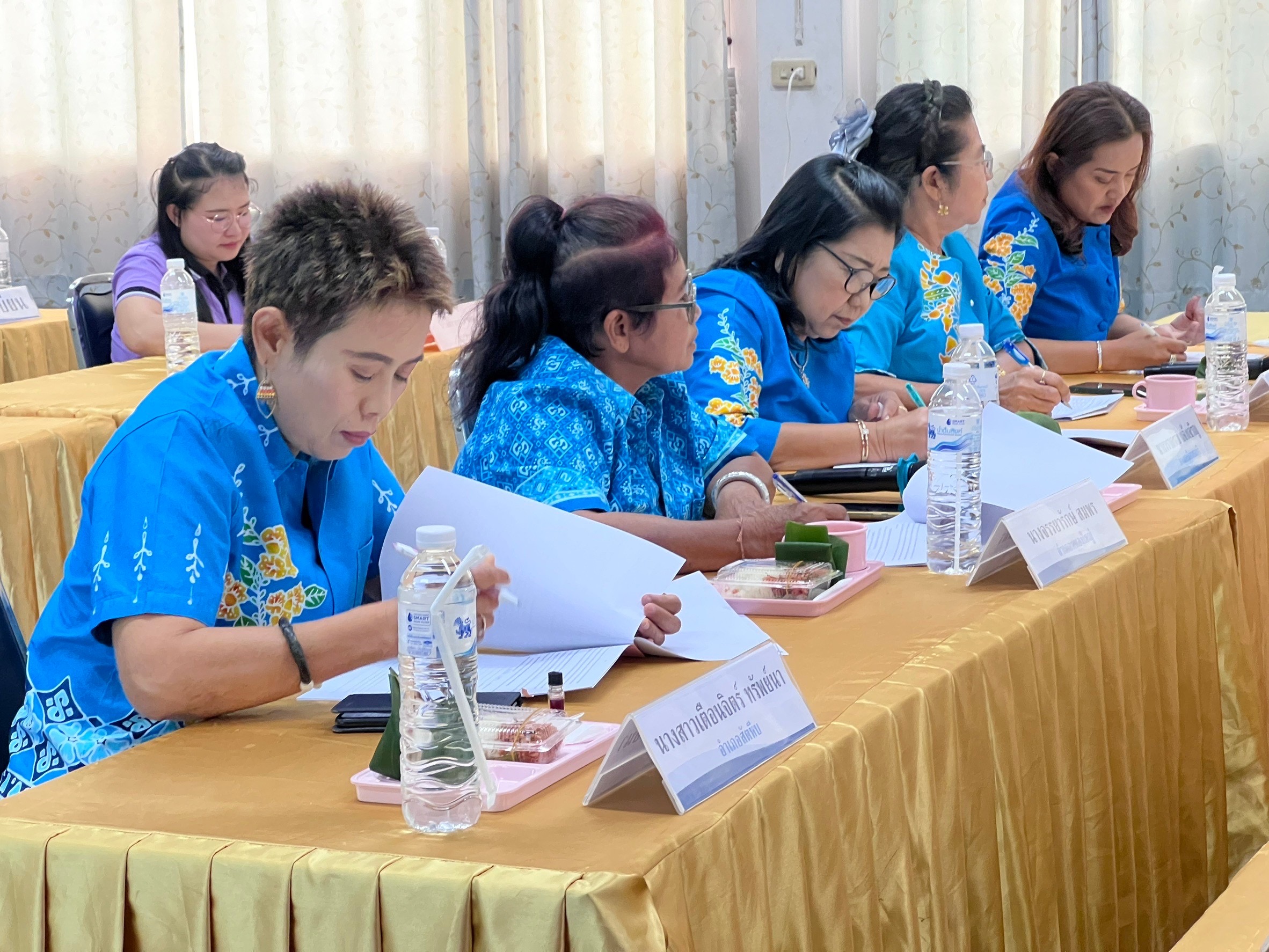 🙋‍♀️🩷 พช.ชลบุรี จัดประชุมคณะทำงานขับเคลื่อนกองทุนพัฒนาบทบาทสตรีจังหวัดชลบุรี