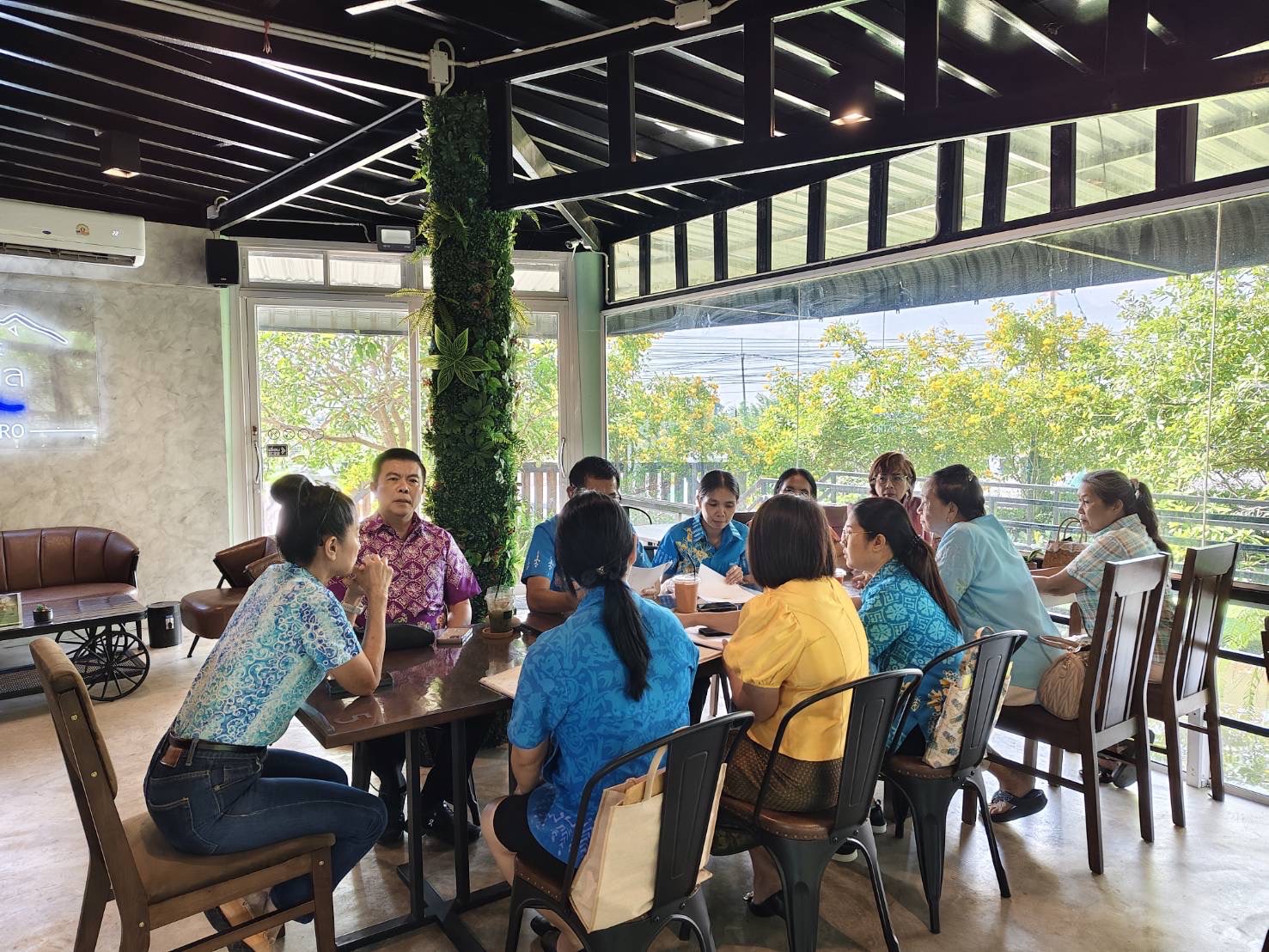 🙋‍♀️🩷 พช.ชลบุรี ลงพื้นที่ตรวจติดตามการดำเนินงานและการจัดตั้งโรงเรียน OTOP (สถาบันส่งเสริมความรู้ภูมิปัญญา OTOP Academy)