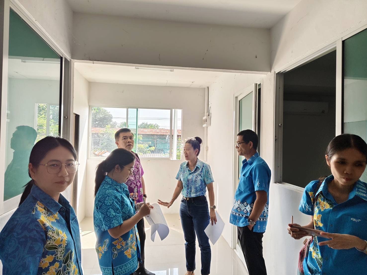 🙋‍♀️🩷 พช.ชลบุรี ลงพื้นที่ตรวจติดตามการดำเนินงานและการจัดตั้งโรงเรียน OTOP (สถาบันส่งเสริมความรู้ภูมิปัญญา OTOP Academy)