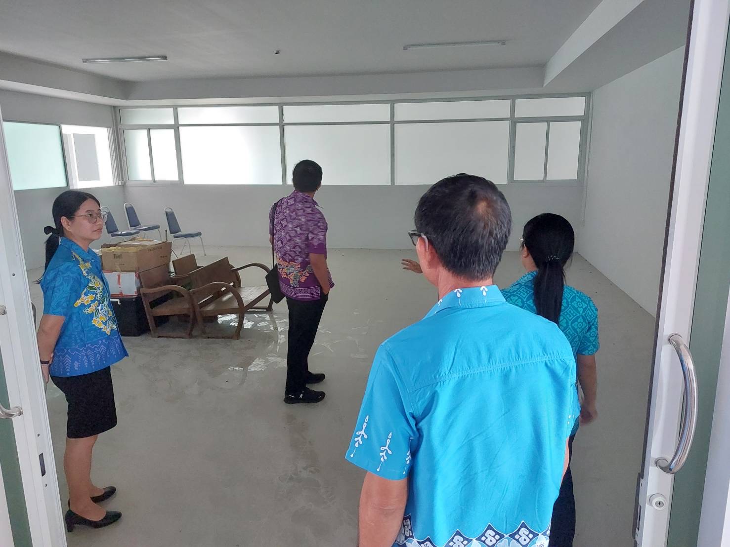 🙋‍♀️🩷 พช.ชลบุรี ลงพื้นที่ตรวจติดตามการดำเนินงานและการจัดตั้งโรงเรียน OTOP (สถาบันส่งเสริมความรู้ภูมิปัญญา OTOP Academy)