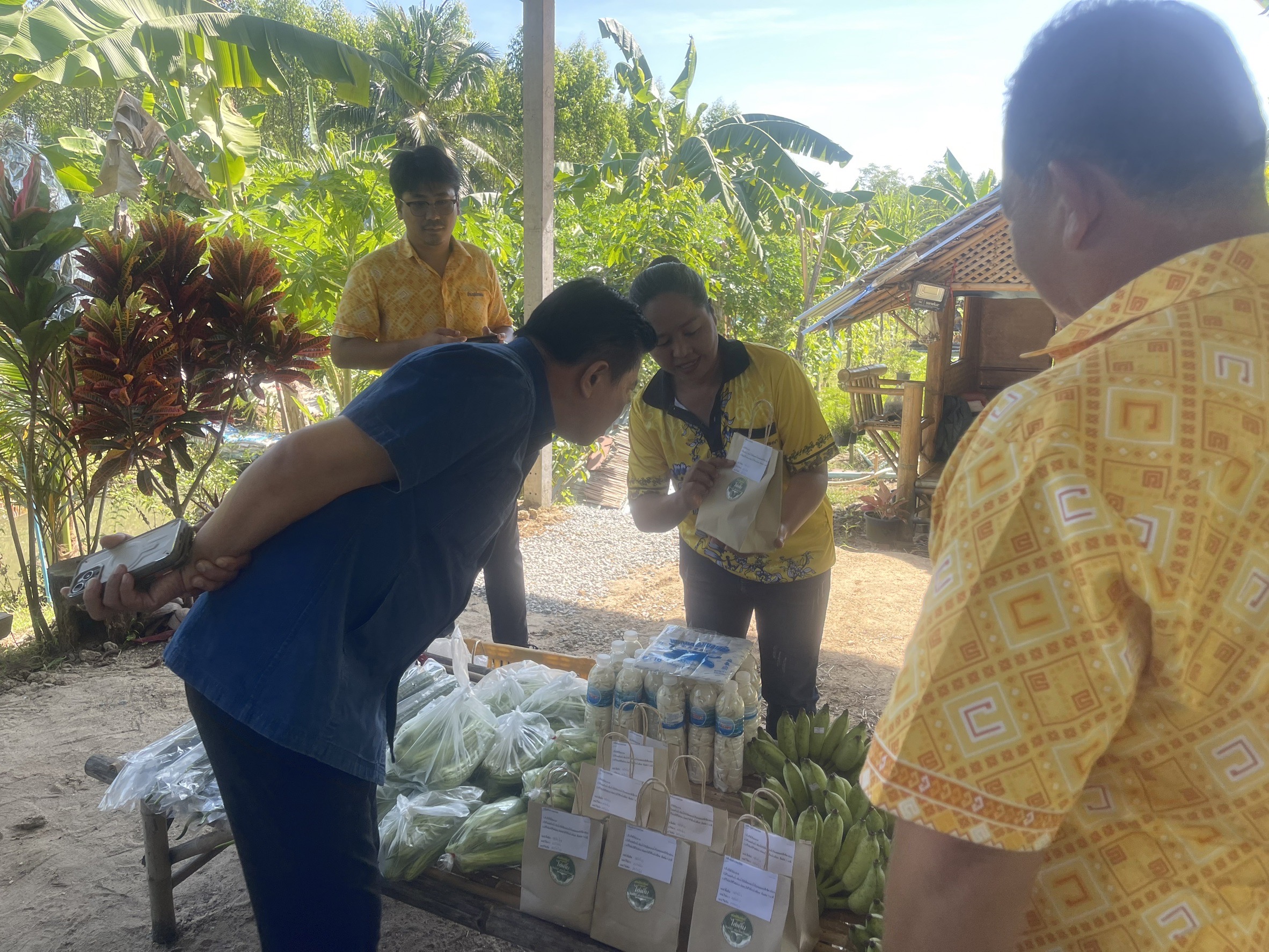 🌳🥬 พช.ชลบุรี ติดตามนิเทศงาน โคก หนอง นา อำเภอบ่อทอง จังหวัดชลบุรี