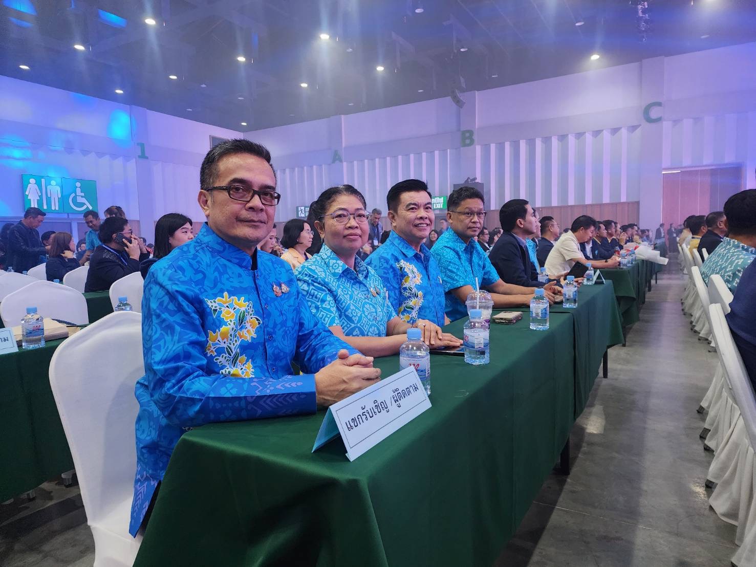 🎉 พช.ชลบุรี ร่วมงานสัมมนาหอการค้าทั่วประเทศ ครั้งที่ 42