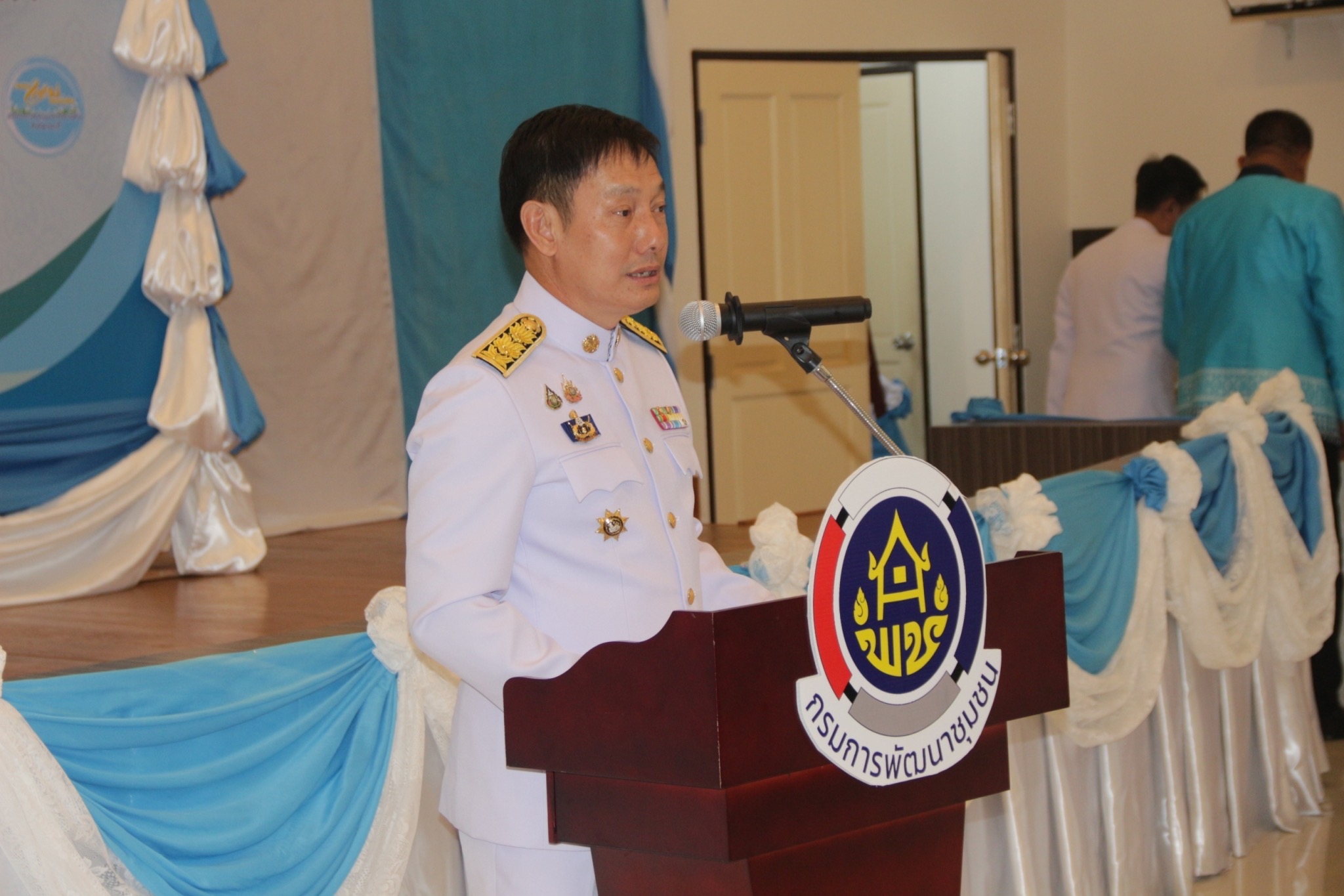 สุดยิ่งใหญ่ พช.ชลบุรี จัดพิธีพระราชทานเงินขวัญถุงกองทุนแม่ของแผ่นดินจังหวัดชลบุรี ประจำปี 2567