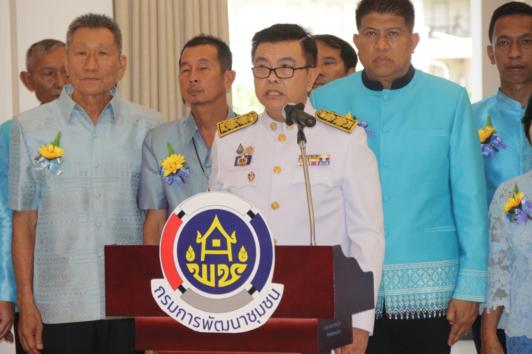 สุดยิ่งใหญ่ พช.ชลบุรี จัดพิธีพระราชทานเงินขวัญถุงกองทุนแม่ของแผ่นดินจังหวัดชลบุรี ประจำปี 2567