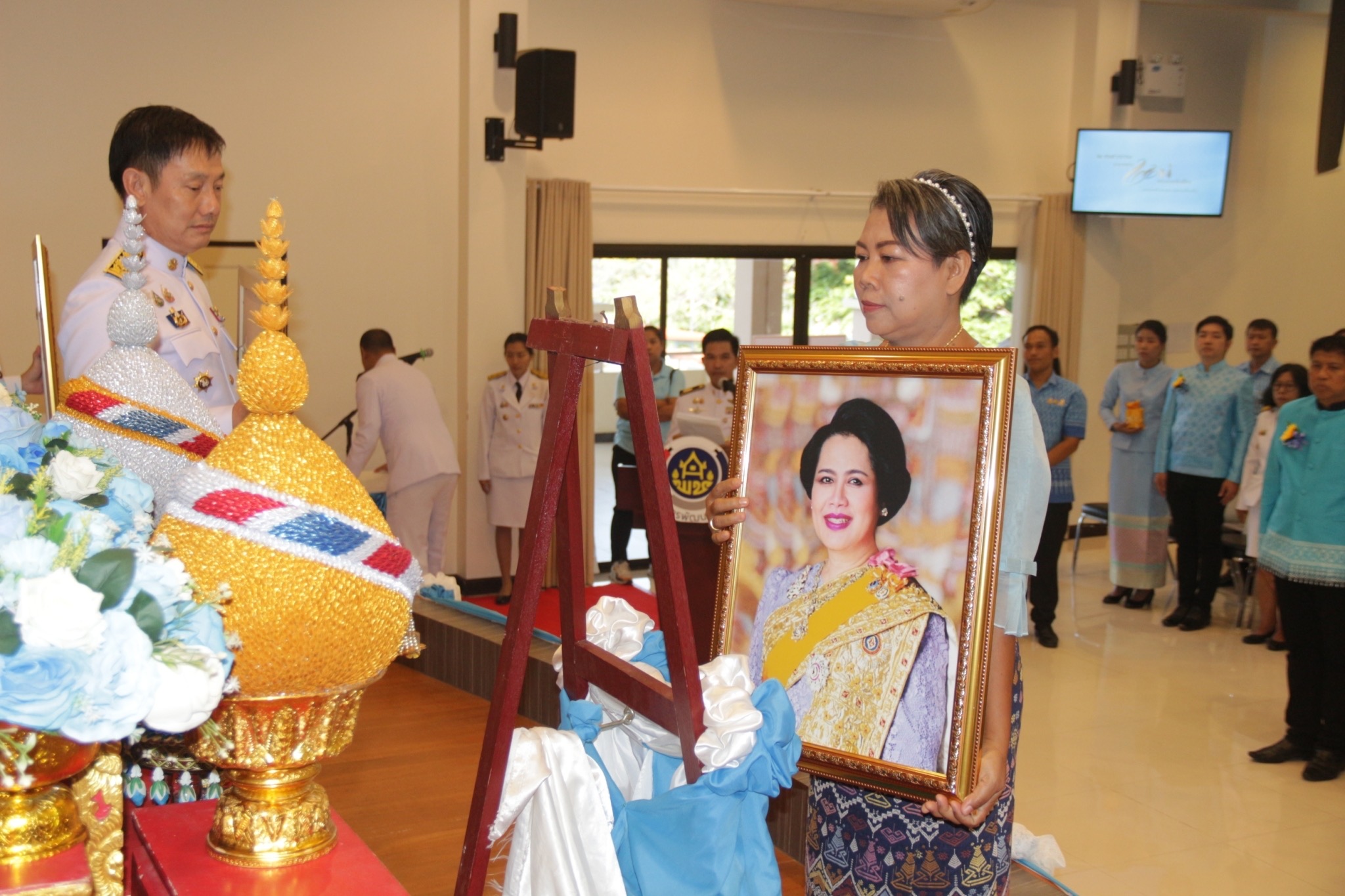 สุดยิ่งใหญ่ พช.ชลบุรี จัดพิธีพระราชทานเงินขวัญถุงกองทุนแม่ของแผ่นดินจังหวัดชลบุรี ประจำปี 2567