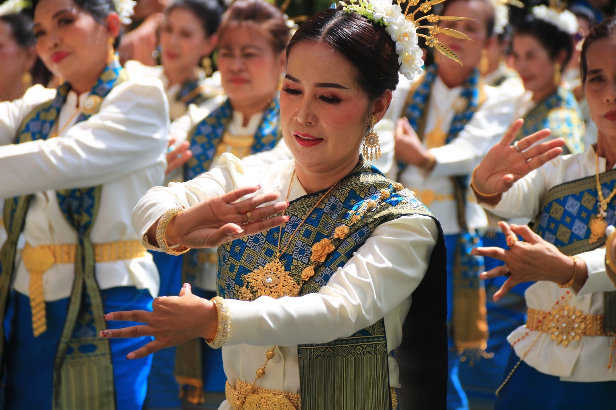 สุดยิ่งใหญ่ พช.ชลบุรี จัดพิธีพระราชทานเงินขวัญถุงกองทุนแม่ของแผ่นดินจังหวัดชลบุรี ประจำปี 2567