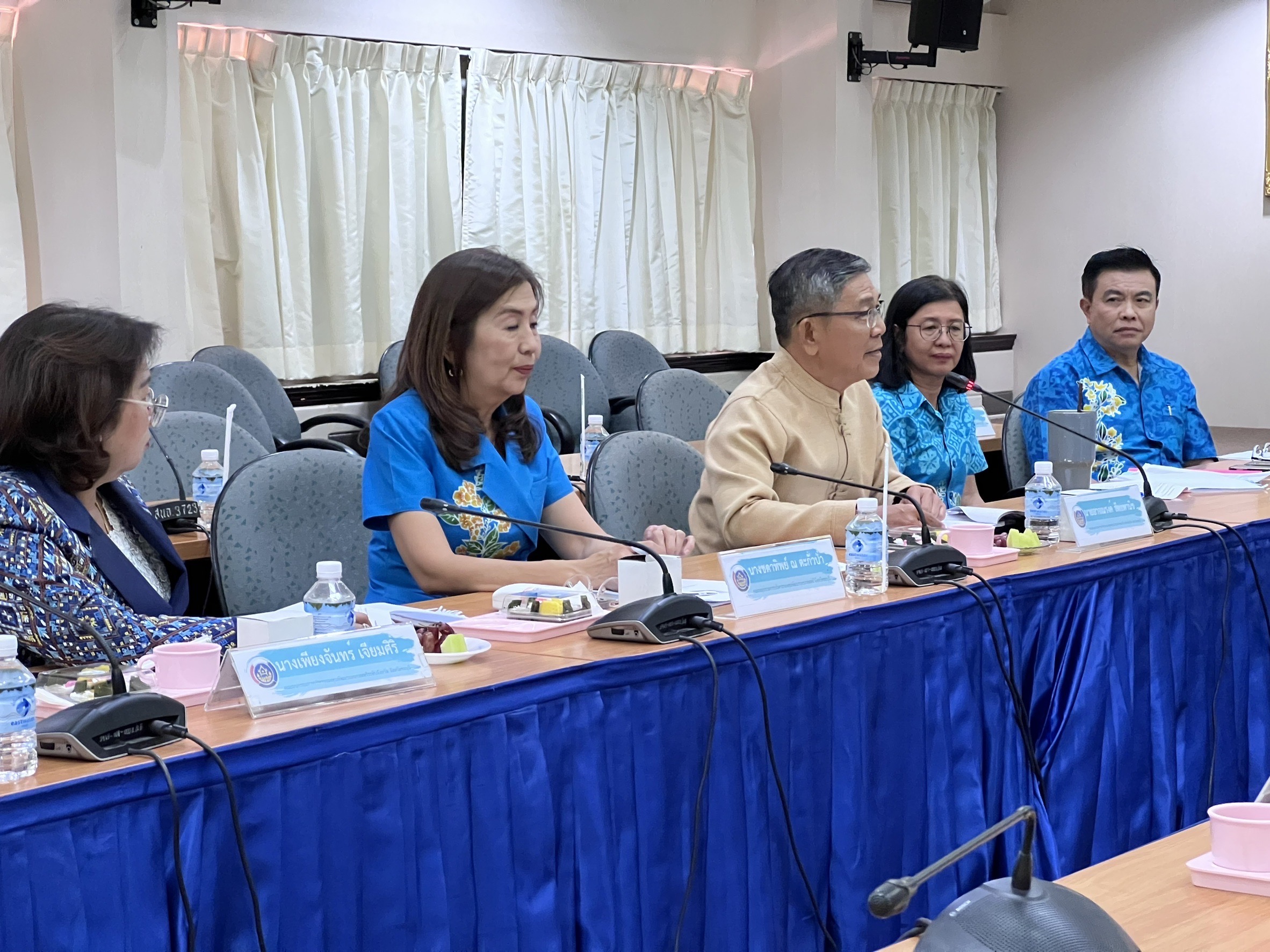 🙋‍♀️🩷 พช.ชลบุรี จัดประชุมคณะอนุกรรมการบริหารกองทุนพัฒนาบทบาทสตรีระดับจังหวัด จังหวัดชลบุรี ครั้งที่ 6/2567