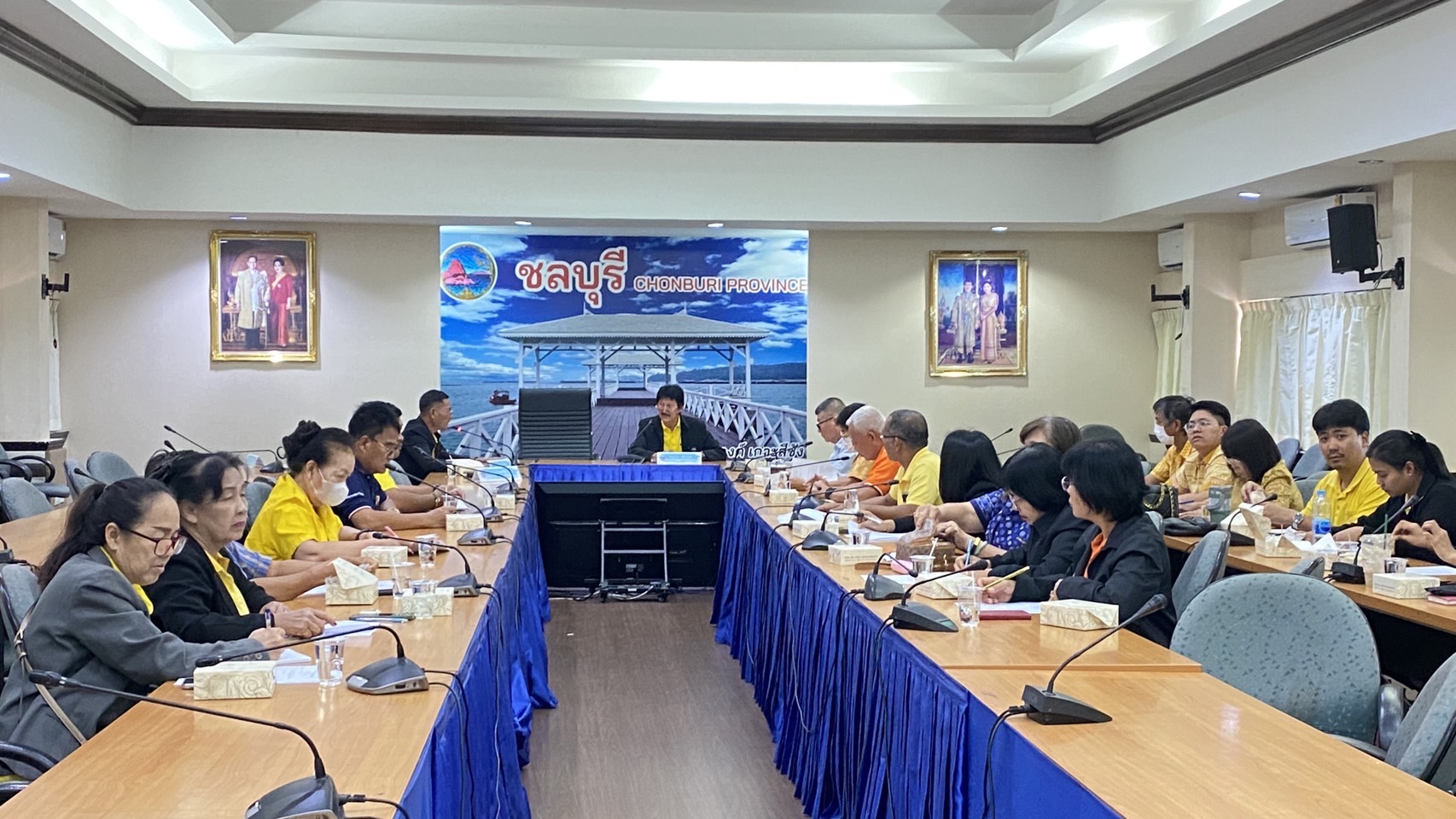 🌱🌟 พช.ชลบุรี ประชุมคณะกรรมการชมรมผู้นำอาสาพัฒนาชุมชนจังหวัดชลบุรี ครั้งที่ 1/2567