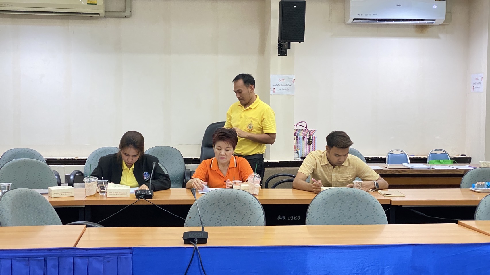 🌱🌟 พช.ชลบุรี ประชุมคณะกรรมการชมรมผู้นำอาสาพัฒนาชุมชนจังหวัดชลบุรี ครั้งที่ 1/2567