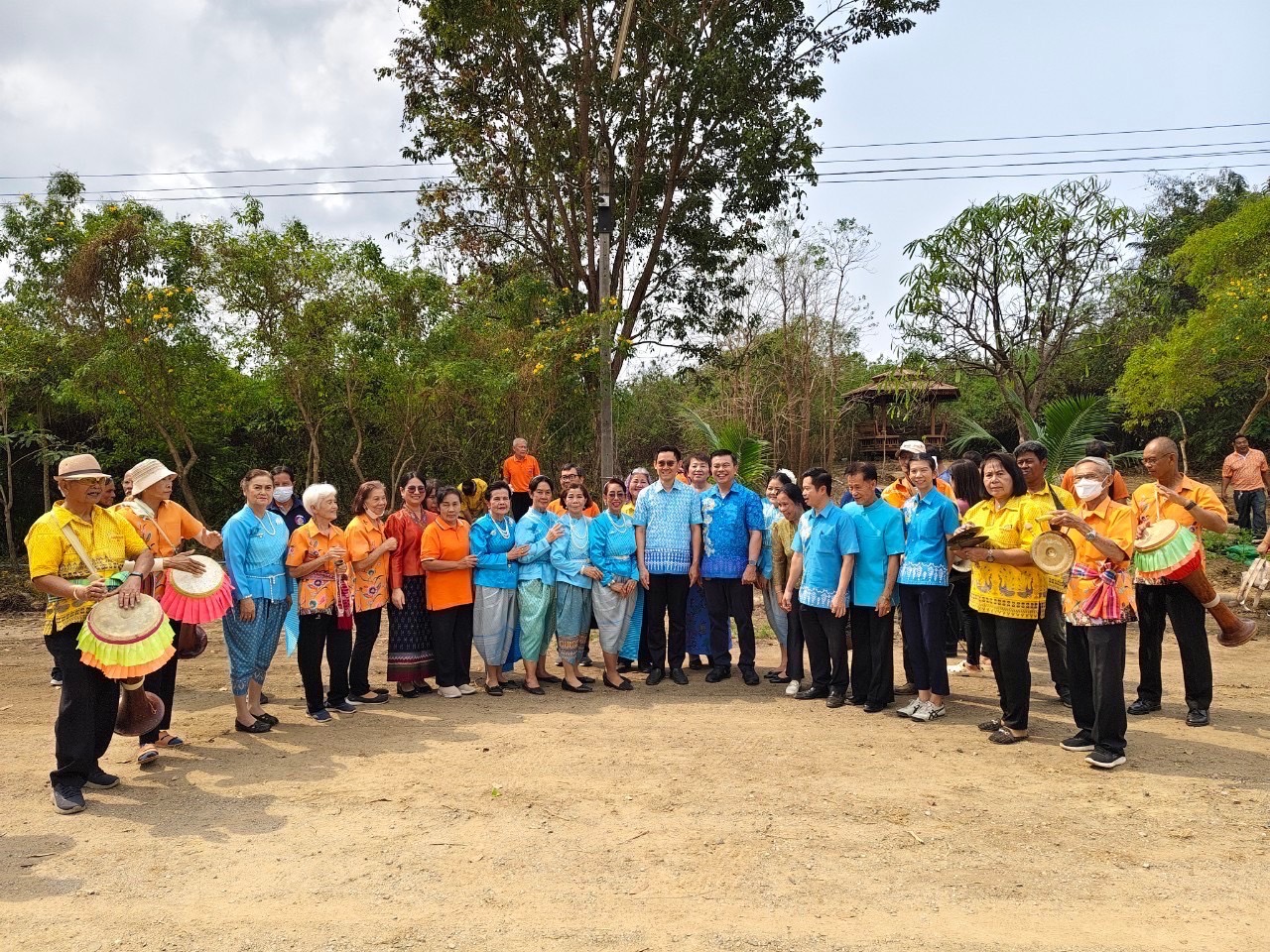 สำนักงานพัฒนาชุมชนจังหวัดชลบุรี จัดกิจกรรมเนื่องในวาระครบรอบ 56 ปี โครงการพัฒนาผู้นำอาสาพัฒนาชุมชน ภายใต้แนวคิด “รวมพลัง อช.สานพลังแก้จน พัฒนาคนอย่างยั่งยืน”