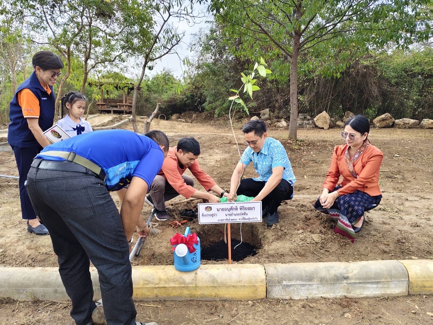 สำนักงานพัฒนาชุมชนจังหวัดชลบุรี จัดกิจกรรมเนื่องในวาระครบรอบ 56 ปี โครงการพัฒนาผู้นำอาสาพัฒนาชุมชน ภายใต้แนวคิด “รวมพลัง อช.สานพลังแก้จน พัฒนาคนอย่างยั่งยืน”