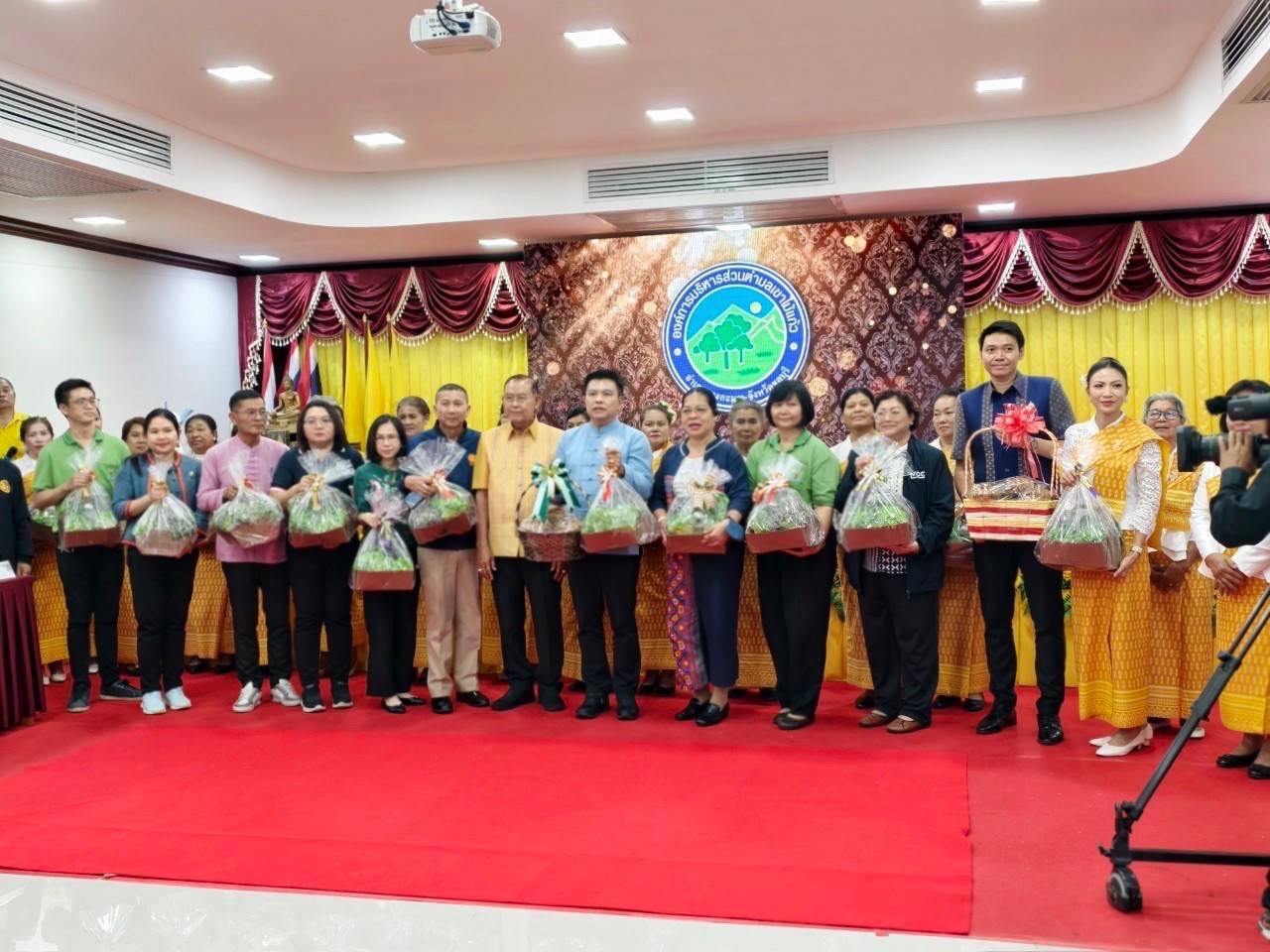 📣 พช.จังหวัดชลบุรี ลงพื้นที่คัดสรร “คนดีศรีเมืองชลจังหวัดชลบุรี ประจำปี 2568” 📣