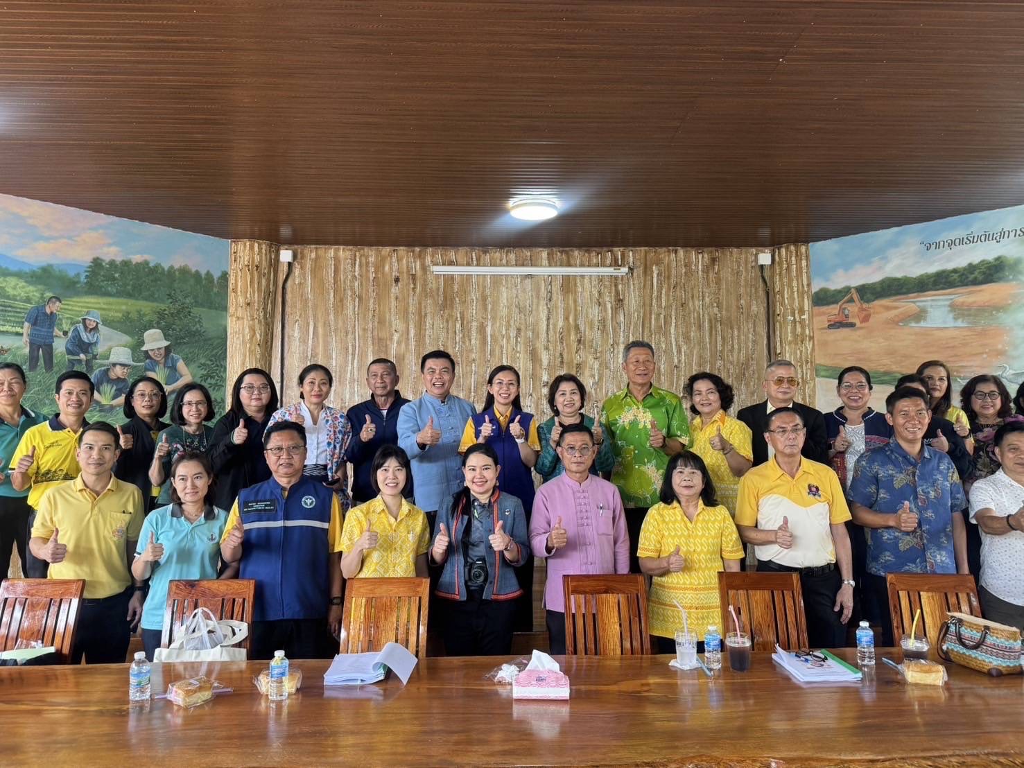 📣 พช.จังหวัดชลบุรี ลงพื้นที่คัดสรร “คนดีศรีเมืองชลจังหวัดชลบุรี ประจำปี 2568” 📣