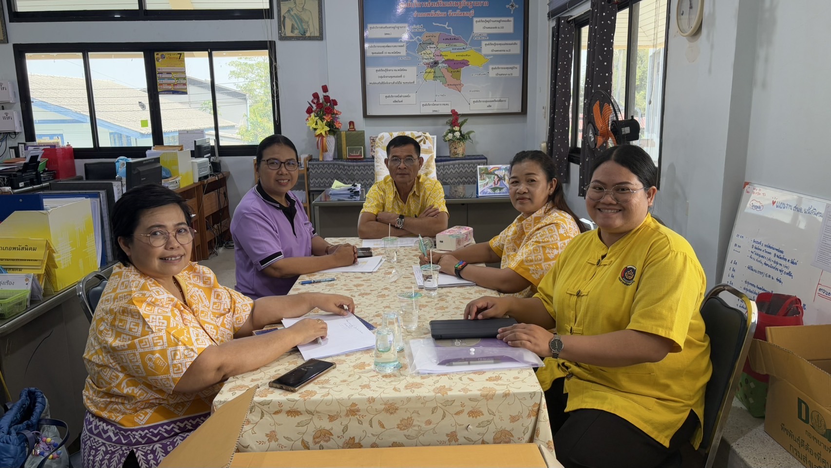 👍🏻💯 พช.ชลบุรี ติดตาม สนับสนุนการดำเนินงานการบริหารการจัดเก็บข้อมูลความจำเป็นพื้นฐาน (จปฐ.) ประจำปี 2568