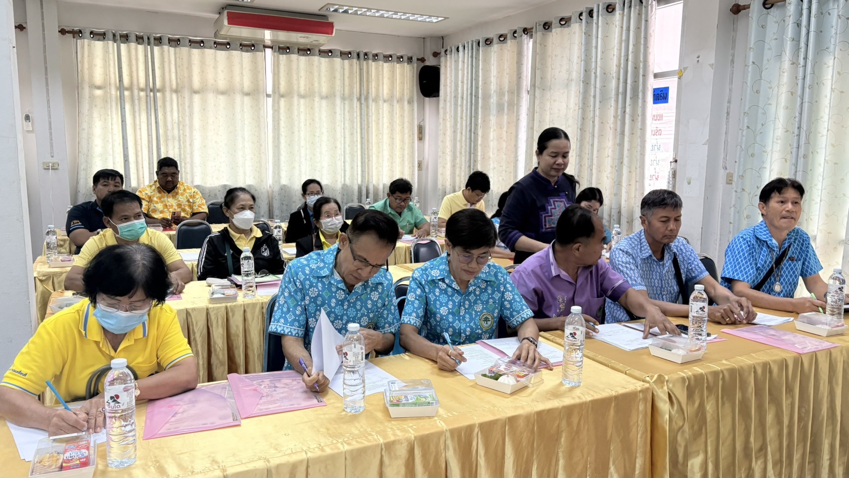 📢 พช.ชลบุรี จัดกิจกรรม เพิ่มศักยภาพคณะกรรมการงานทุนชุมชนขับเคลื่อนเศรษฐกิจฐานรากและการเข้าถึงแหล่งทุนของประชาชนในชุมชน