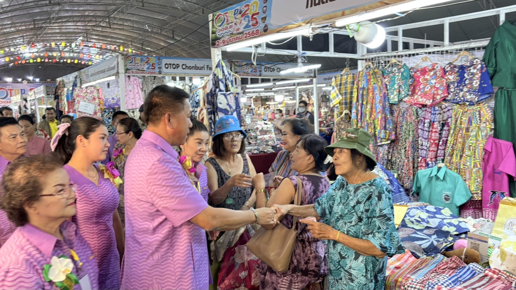 ⭐️เปิดแล้ว OTOP Chonburi Fair 2025