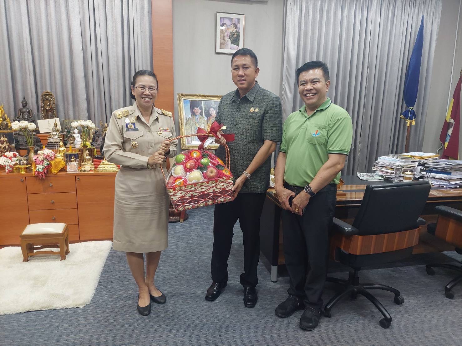 🎉🎉 พช.ชลบุรี ยินดีต้อนรับผู้ตรวจราชการกรม ปฏิบัติหน้าที่ผู้อำนวยการศูนย์ศึกษาและพัฒนาชุมชนชลบุรี