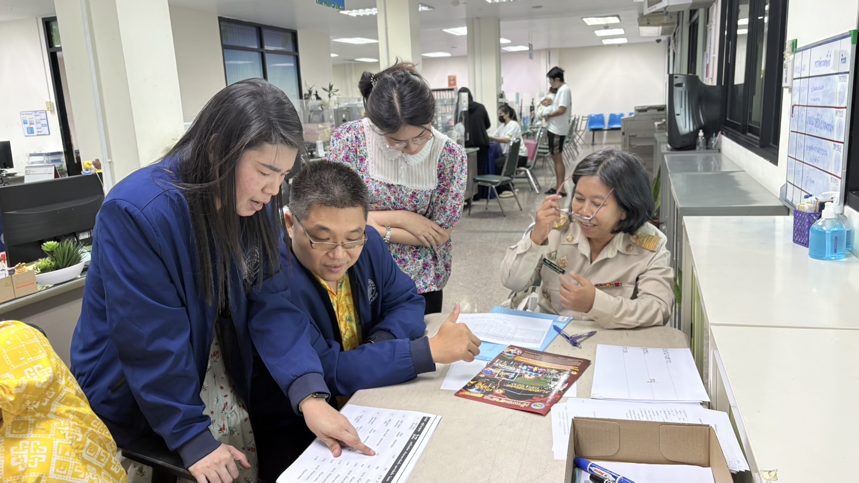 👍🏻💯 พช.ชลบุรี ติดตาม สนับสนุนการดำเนินงานการบริหารการจัดเก็บข้อมูลความจำเป็นพื้นฐาน (จปฐ.) ประจำปี 2568