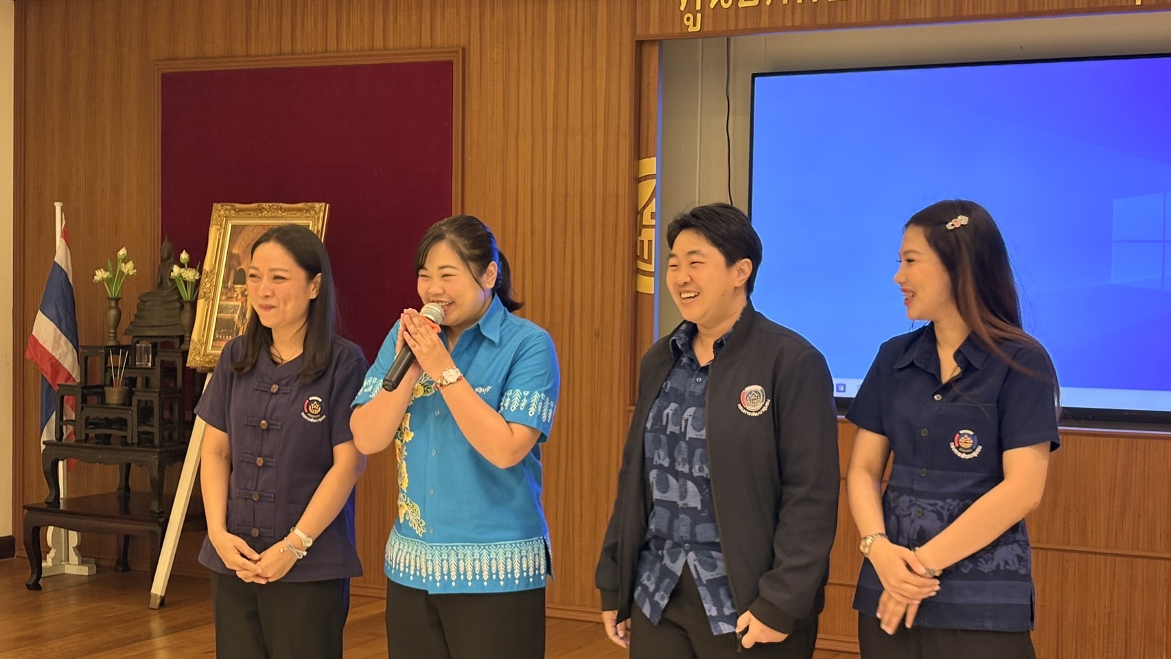 📖👍 พช.ชลบุรี รับการตรวจราชการของผู้ตรวจราชการกรมการพัฒนาชุมชน