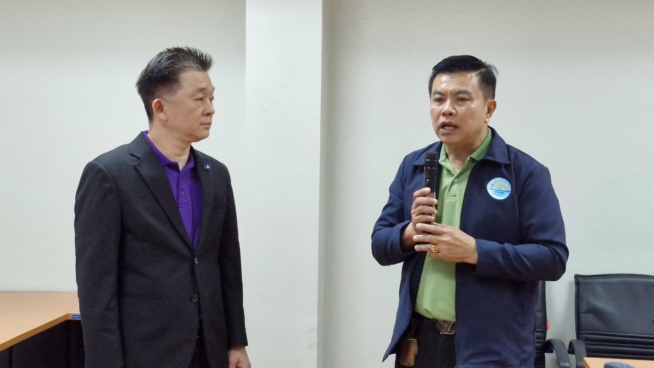 ⚖️👨🏻‍⚖️💁🏻‍♀️ พช.ชลบุรี ดำเนินการไกล่เกลี่ยแก้หนี้กองทุนพัฒนาบทบาทสตรี