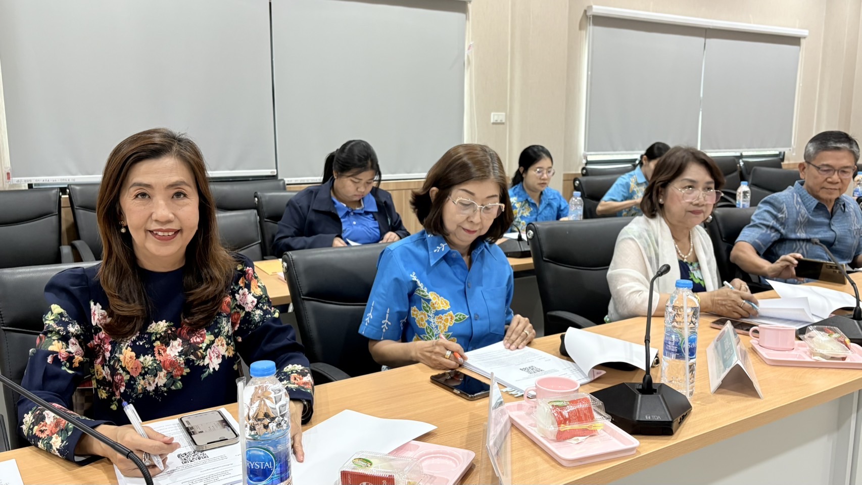 💁🏻‍♀️✨ พช.ชลบุรี จัดประชุมคณะอนุกรรมการบริหารกองทุนพัฒนาบทบาทสตรีระดับจังหวัด จังหวัดชลบุรี