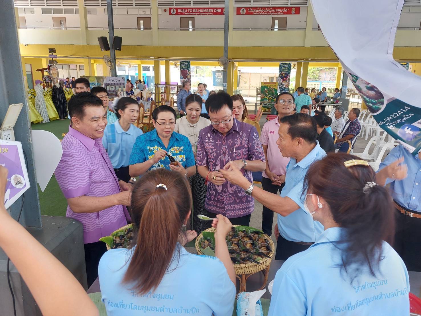 🌟 พช.ชลบุรี จัดโครงการส่งเสริมการท่องเที่ยวชุมชน กิจกรรมหลักส่งเสริมการท่องเที่ยวเชิงสร้างสรรค์ ในกิจกรรมจัดกิจกรรมส่งเสริมการเรียนรู้ที่นักท่องเที่ยวลงมือปฏิบัติ (D-HOPE)