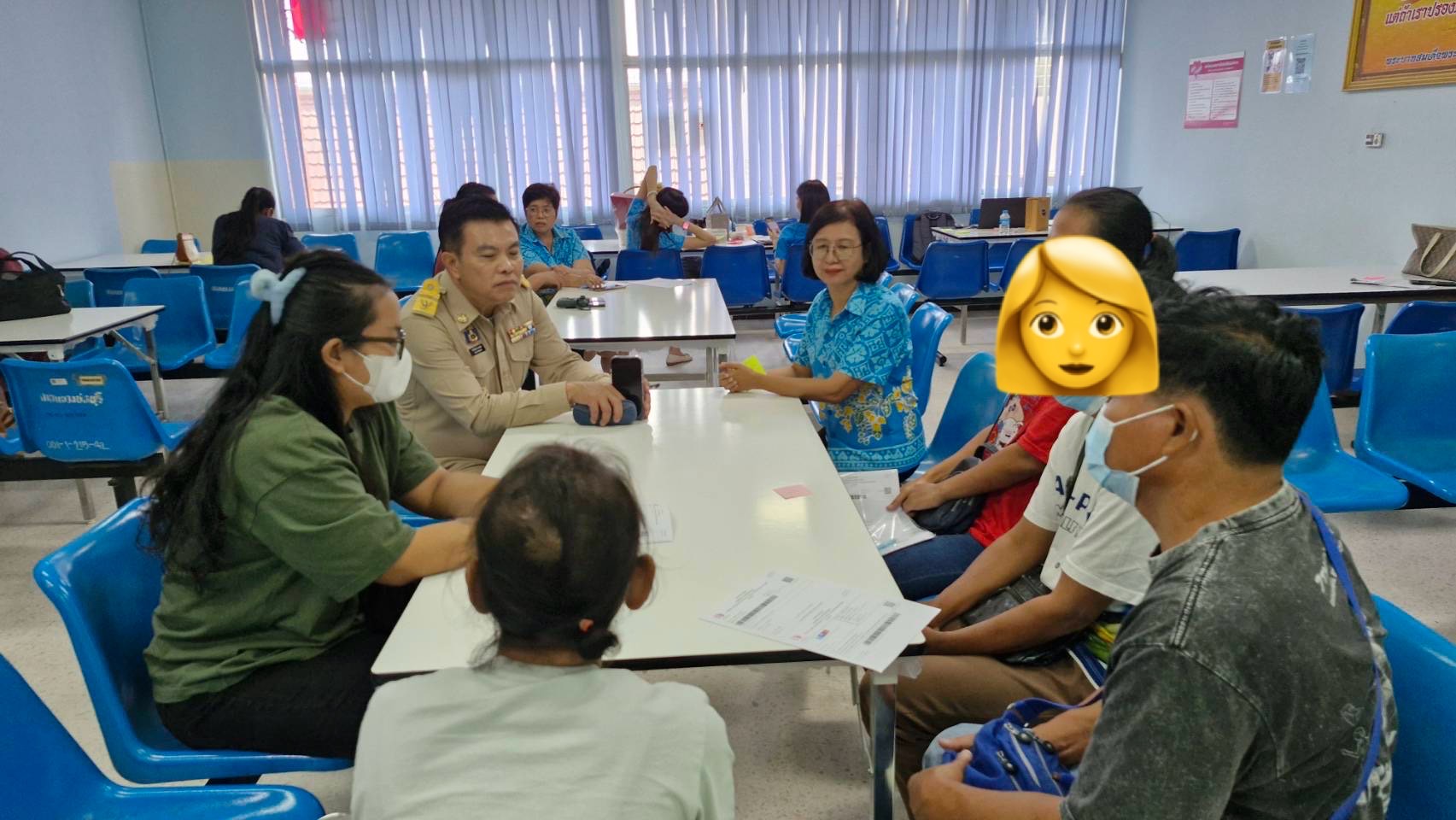 ⚖️👨🏻‍⚖️💁🏻‍♀️ พช.ชลบุรี ดำเนินการไกล่เกลี่ยแก้หนี้กองทุนพัฒนาบทบาทสตรี