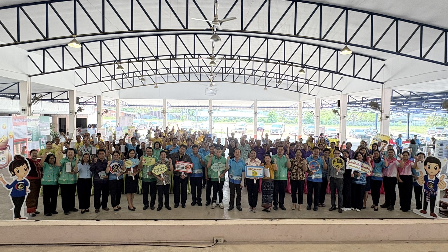 🎉 พช.ชลบุรี จัดกิจกรรมมหกรรมการออม 51 ปี จังหวัดชลบุรี