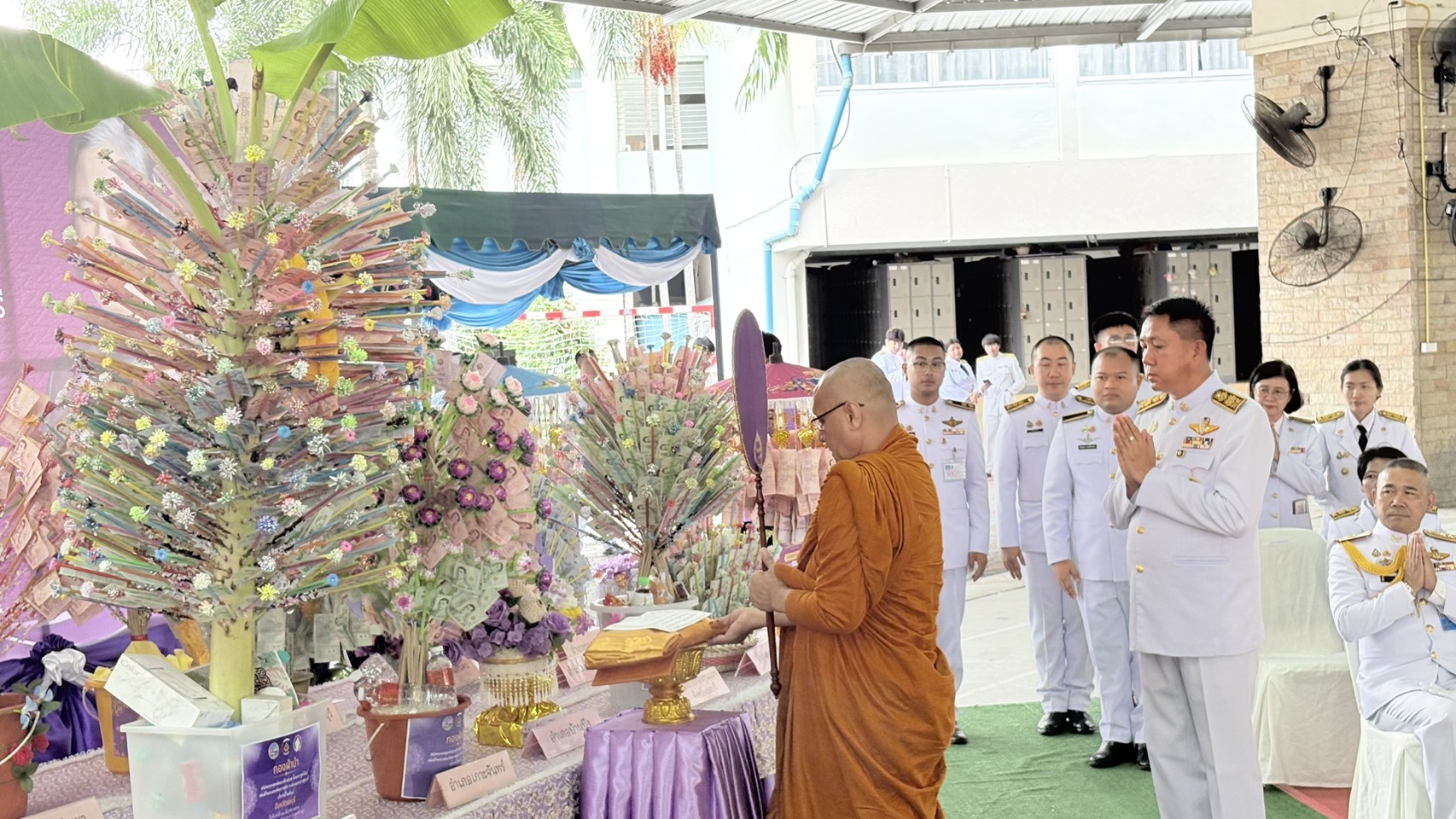 👶🏻💜 จังหวัดชลบุรี จัดพิธีทอดผ้าป่าสมทบกองทุนพัฒนาเด็กชนบท ในพระราชูปถัมภ์ สมเด็จพระเทพรัตนราชสุดาฯ สยามบรมราชกุมารี ประจำปี 2568