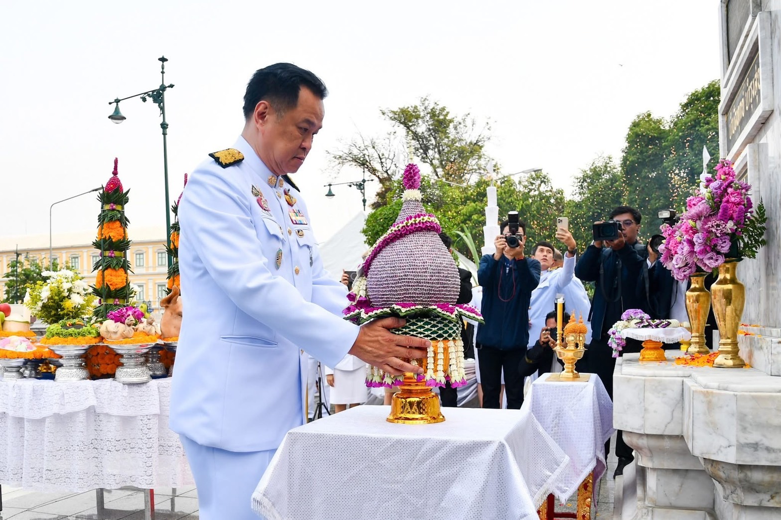 💐 ร่วมพิธีวางพานพุ่มดอกไม้ เนื่องในวันที่ระลึกคล้ายวันสถาปนากระทรวงมหาดไทย ประจำปี 2568 ครบรอบ 133 ปี แห่งวันสถาปนากระทรวงมหาดไทย
